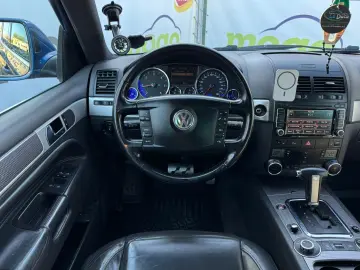 Volkswagen Touareg R-LINE