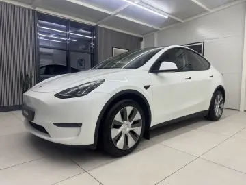 Tesla Model Y Dual Motor Long Range
