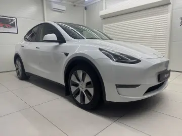 Tesla Model Y Dual Motor Long Range