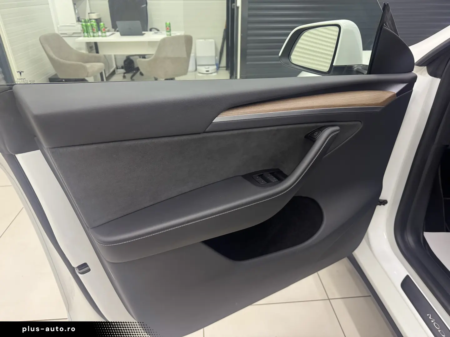 Tesla Model Y Dual Motor Long Range