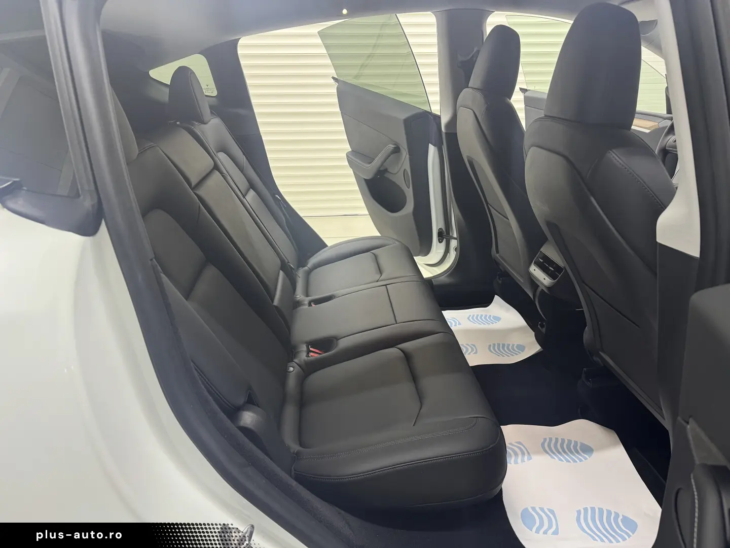 Tesla Model Y Dual Motor Long Range