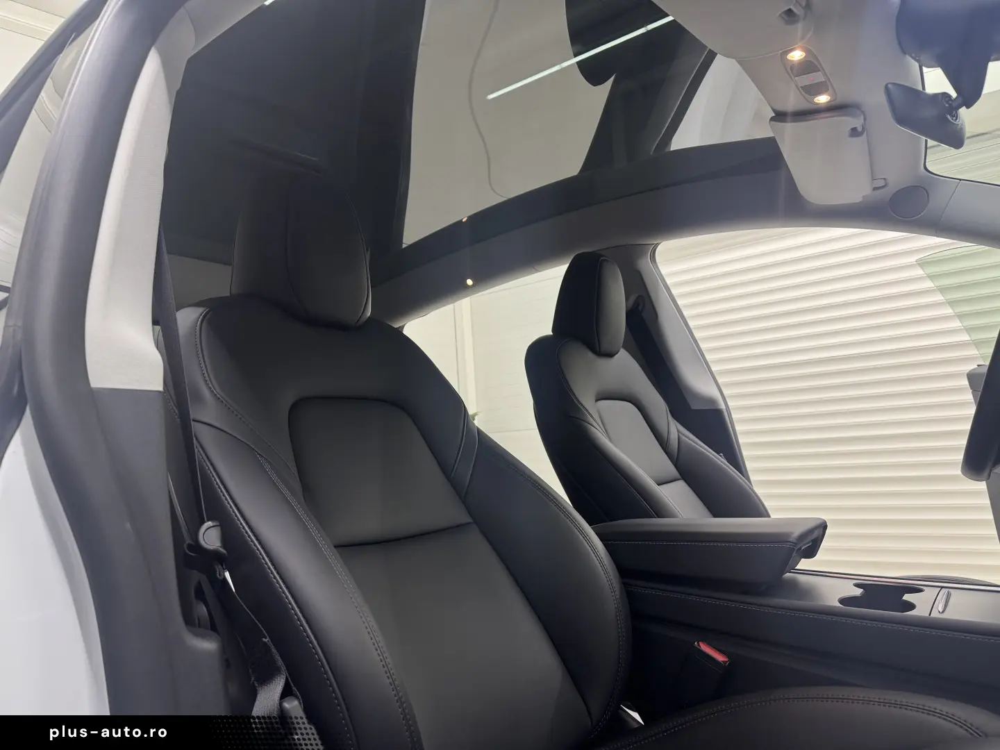 Tesla Model Y Dual Motor Long Range