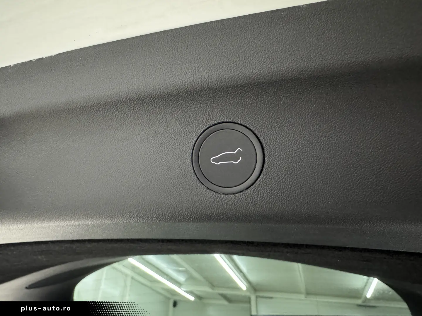 Tesla Model Y Dual Motor Long Range