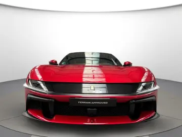 FERRARI 12Cilindri Coupé
