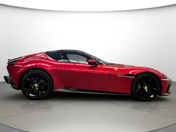 FERRARI 12Cilindri Coupé