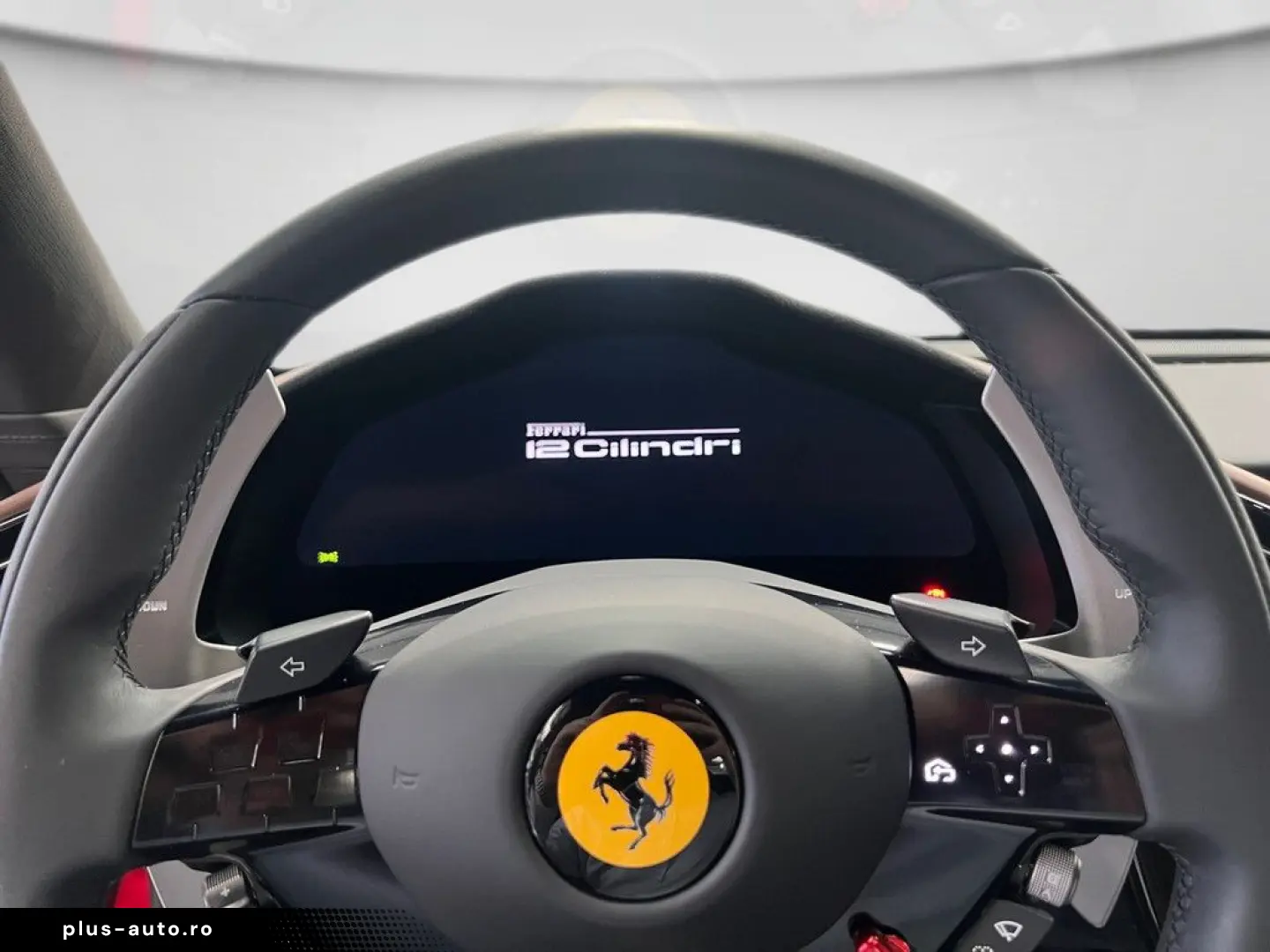 FERRARI 12Cilindri Coupé