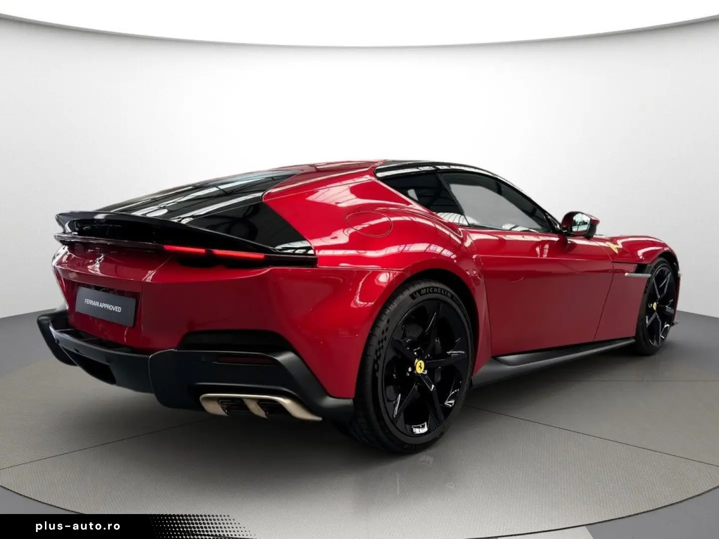 FERRARI 12Cilindri Coupé