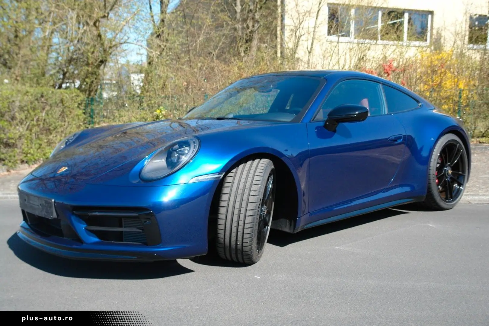 PORSCHE 911 CARRERA 4 GTS Coupe