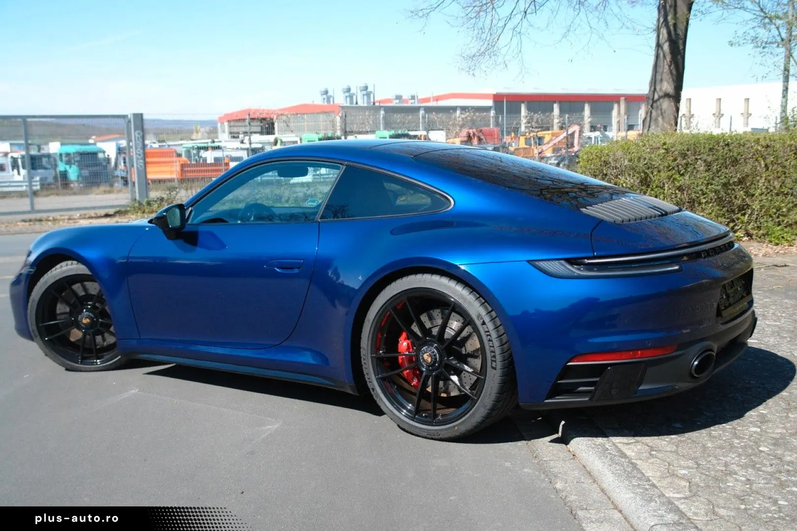 PORSCHE 911 CARRERA 4 GTS Coupe