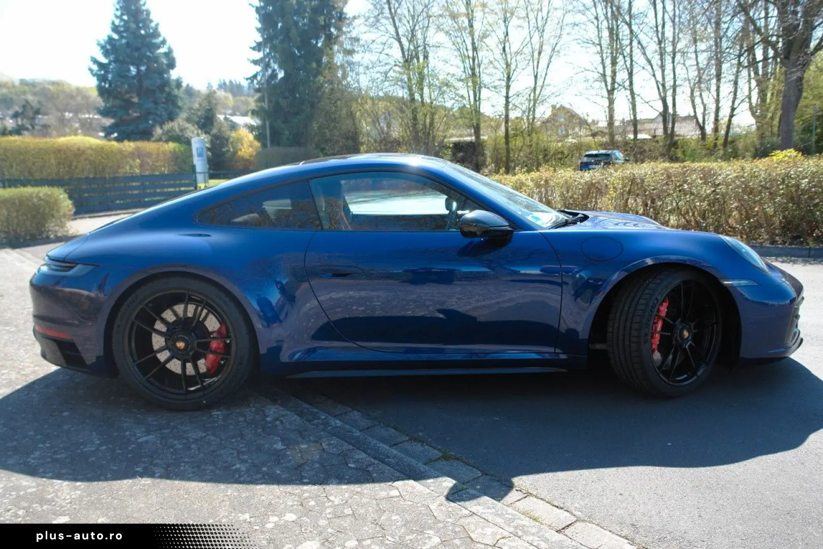 PORSCHE 911 CARRERA 4 GTS Coupe