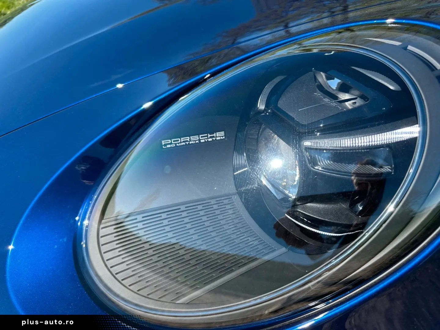 PORSCHE 911 CARRERA 4 GTS Coupe