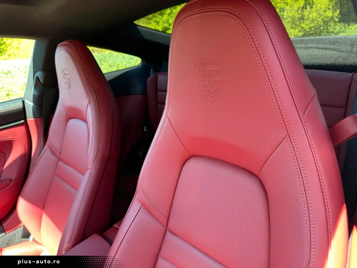 PORSCHE 911 CARRERA 4 GTS Coupe