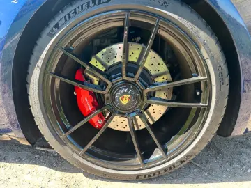 PORSCHE 911 CARRERA 4 GTS Coupe