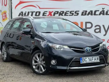 TOYOTA AURIS HYBRID