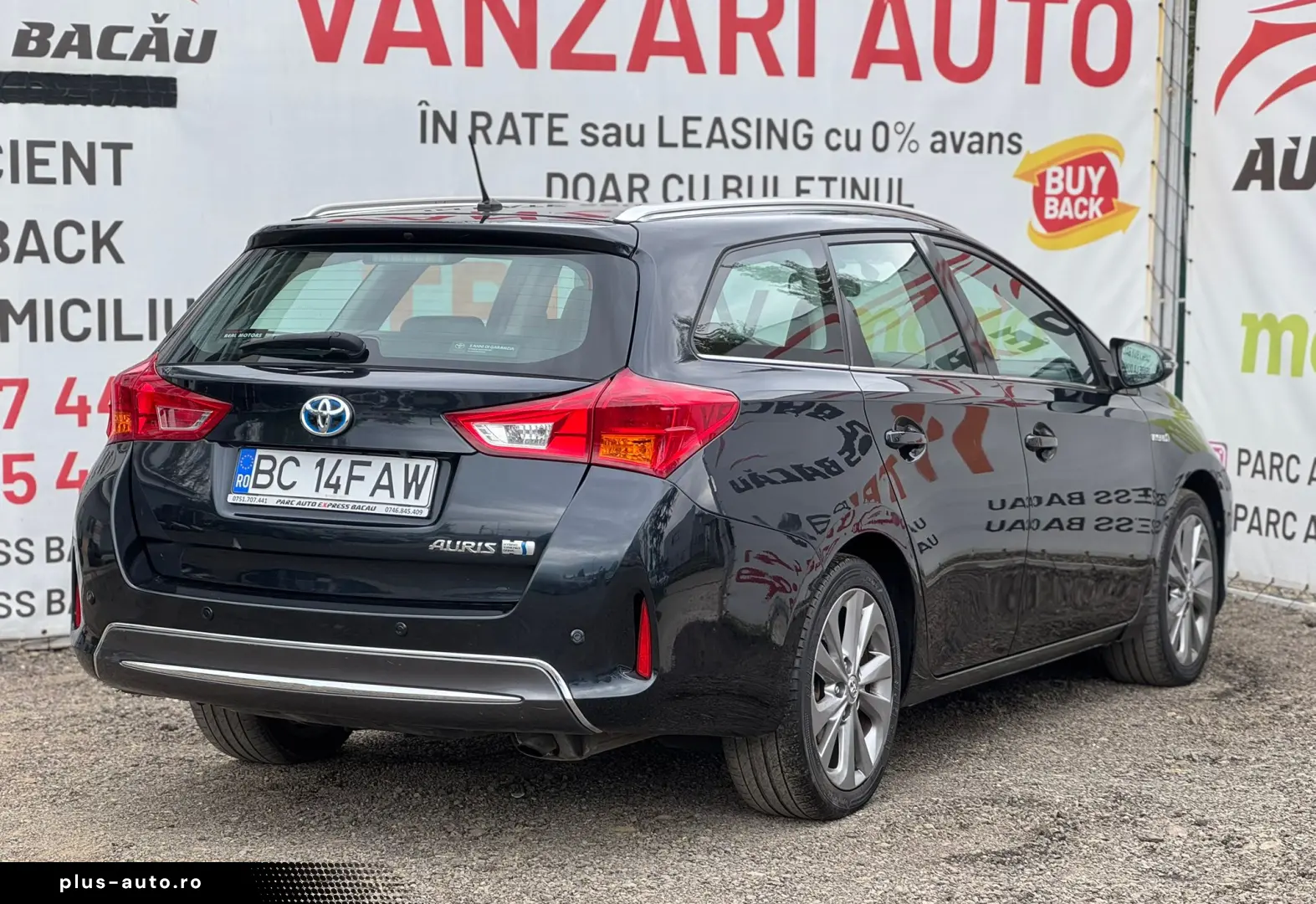 TOYOTA AURIS HYBRID