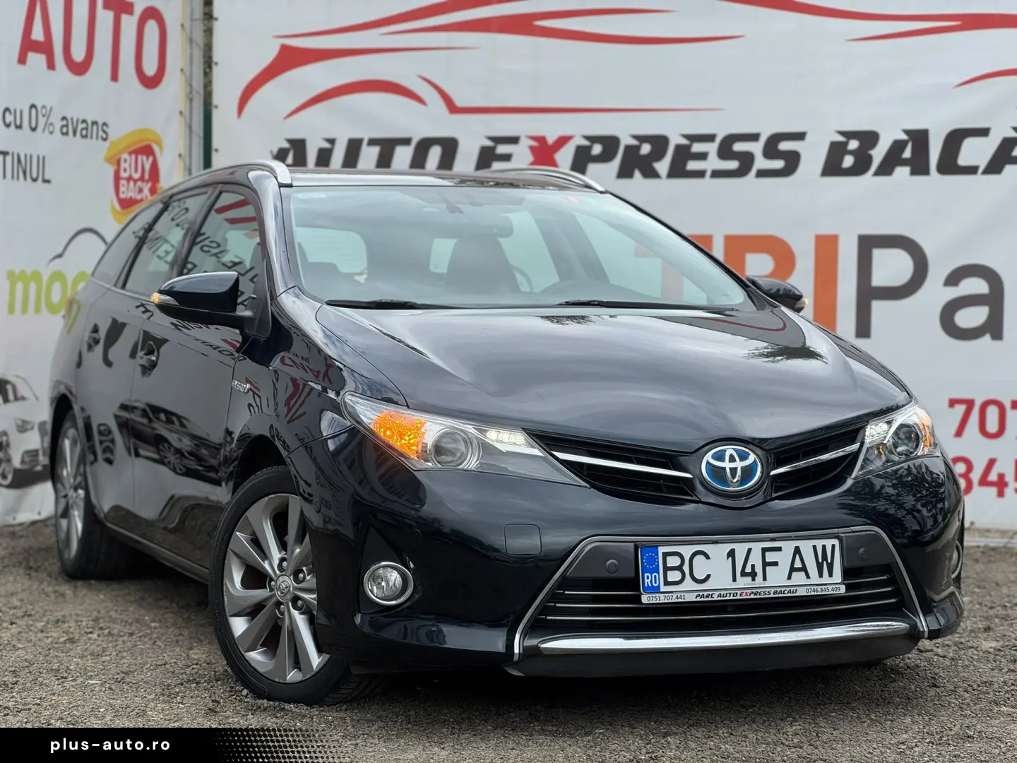 TOYOTA AURIS HYBRID
