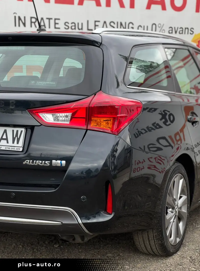 TOYOTA AURIS HYBRID