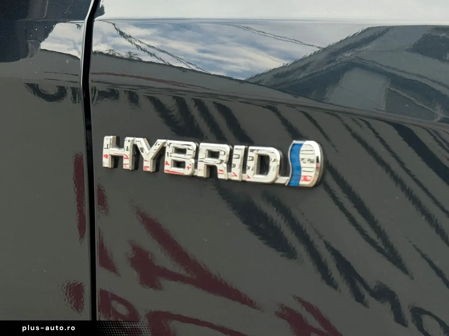 TOYOTA AURIS HYBRID
