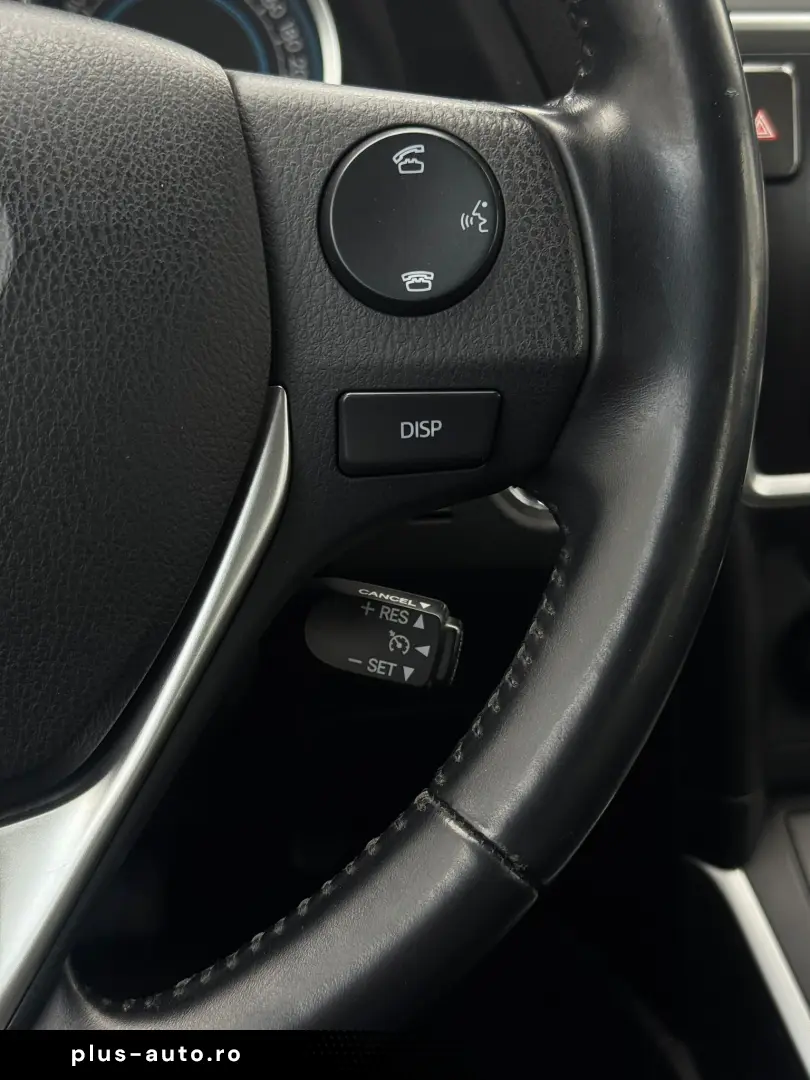 TOYOTA AURIS HYBRID