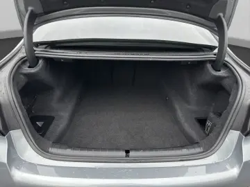 BMW 530i xDrive Limousine M Sportpaket Head-Up Stop&