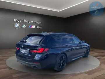 BMW 530 i xDrive M-Sport Touring AHK HUD StandHZG