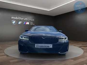 BMW 530 i xDrive M-Sport Touring AHK HUD StandHZG