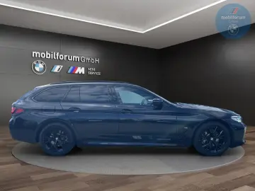 BMW 530 i xDrive M-Sport Touring AHK HUD StandHZG