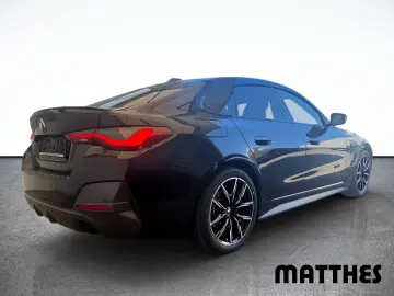 BMW 420 D XDRIVE M-Sport Panoramaglasdach Alarmanlag