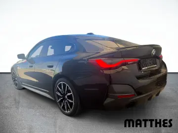 BMW 420 D XDRIVE M-Sport Panoramaglasdach Alarmanlag