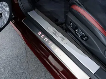 BENTLEY Continental GT Speed V8 Hybrid MJ2025