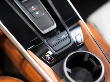 PORSCHE 992 Targa 4S  Heritage  BOSE  PDLS   Chrono  18w