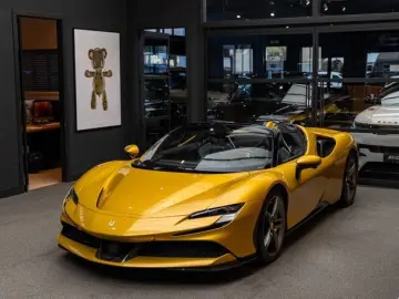 FERRARI SF90 Spider Full Carbon 4.0 V8 Carbon Seats