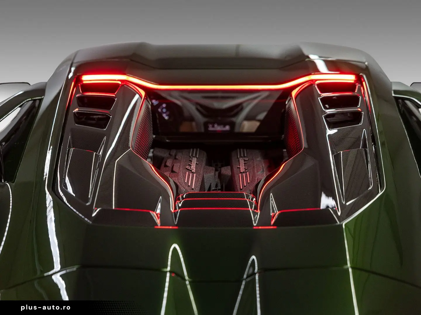 LAMBORGHINI Revuelto MY25  Ad Personam Full Carbon Full Assi
