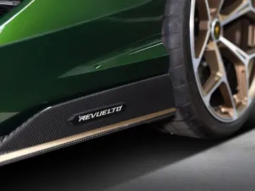 LAMBORGHINI Revuelto MY25  Ad Personam Full Carbon Full Assi