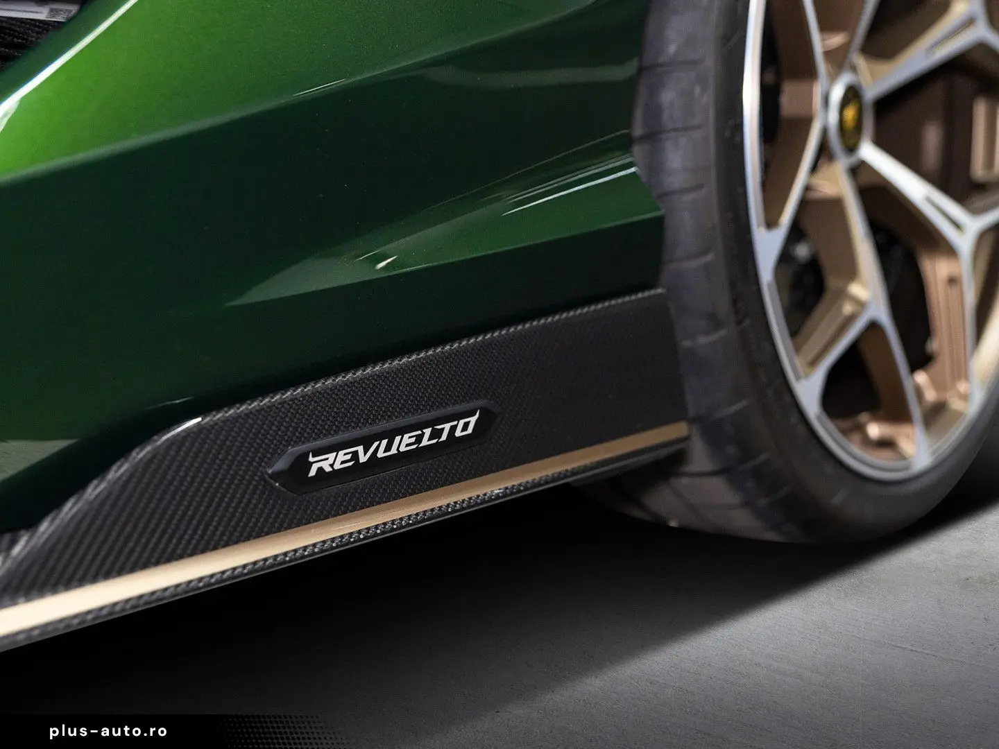 LAMBORGHINI Revuelto MY25  Ad Personam Full Carbon Full Assi