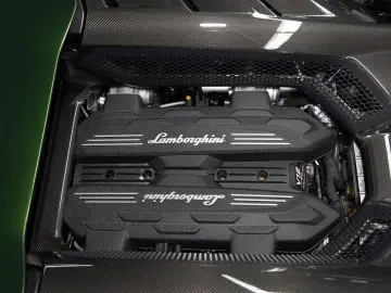 LAMBORGHINI Revuelto MY25  Ad Personam Full Carbon Full Assi