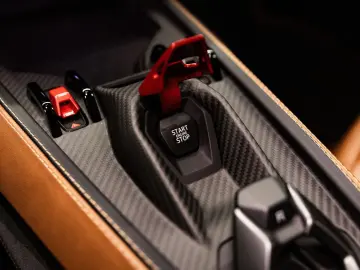 LAMBORGHINI Revuelto MY25  Ad Personam Full Carbon Full Assi
