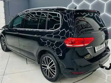 VOLKSWAGEN TOURAN 2019 1.6D E6 7 Locuri Garantie 12 Luni Rat