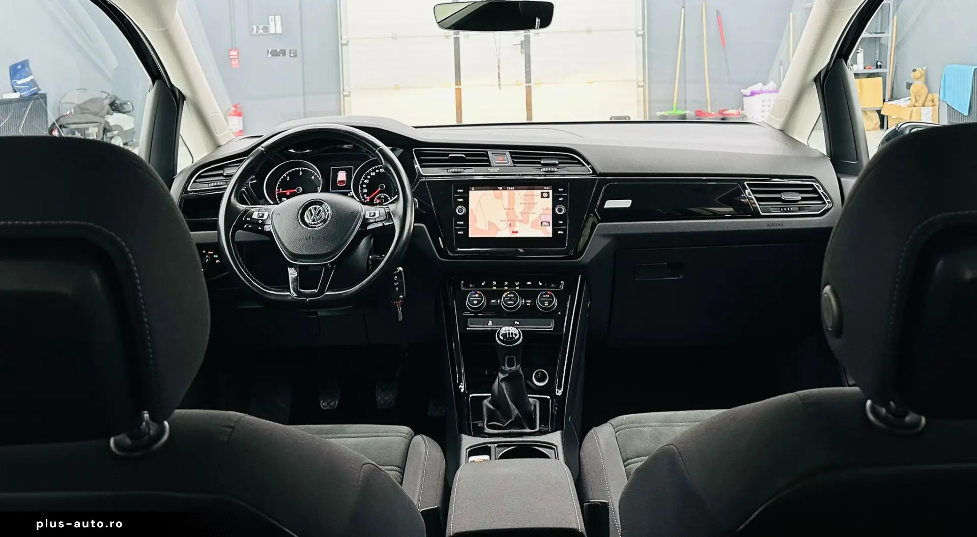 VOLKSWAGEN TOURAN 2019 1.6D E6 7 Locuri Garantie 12 Luni Rat