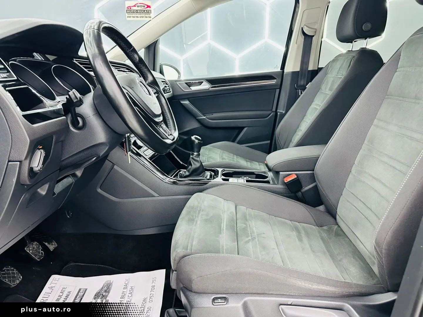 VOLKSWAGEN TOURAN 2019 1.6D E6 7 Locuri Garantie 12 Luni Rat