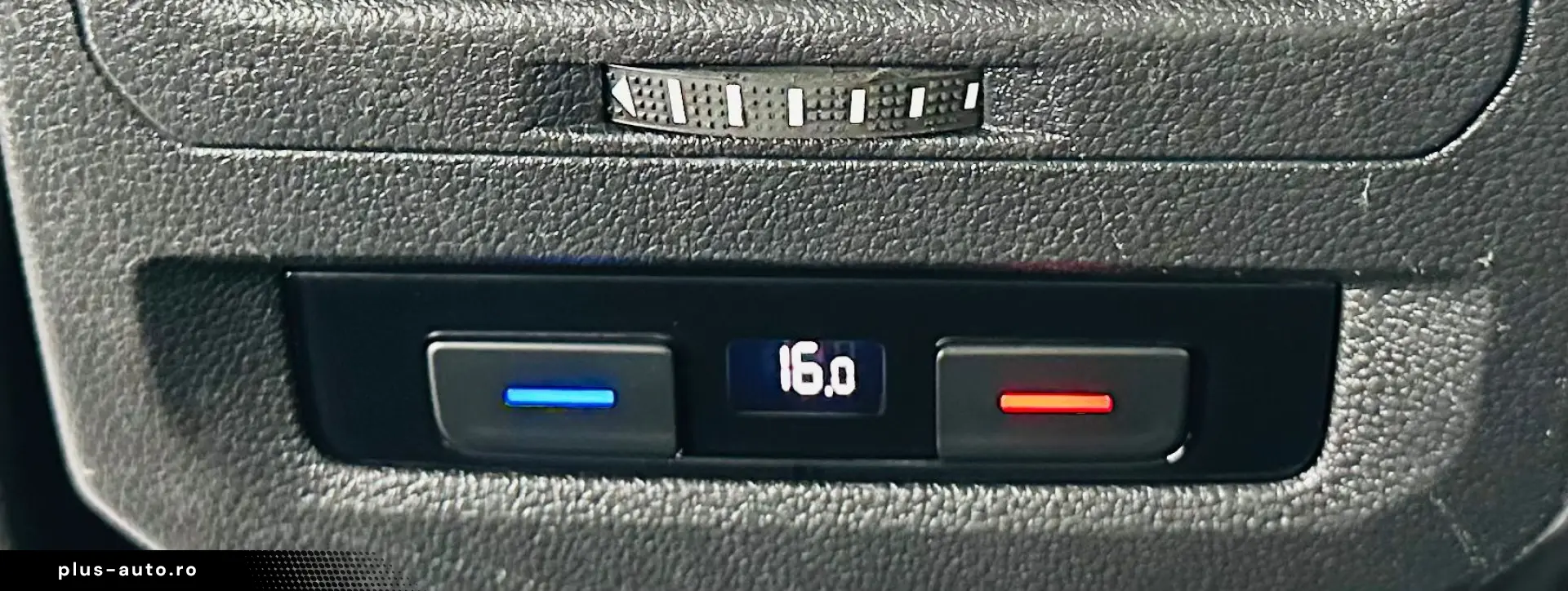 VOLKSWAGEN TOURAN 2019 1.6D E6 7 Locuri Garantie 12 Luni Rat
