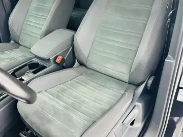 VOLKSWAGEN TOURAN 2019 1.6D E6 7 Locuri Garantie 12 Luni Rat