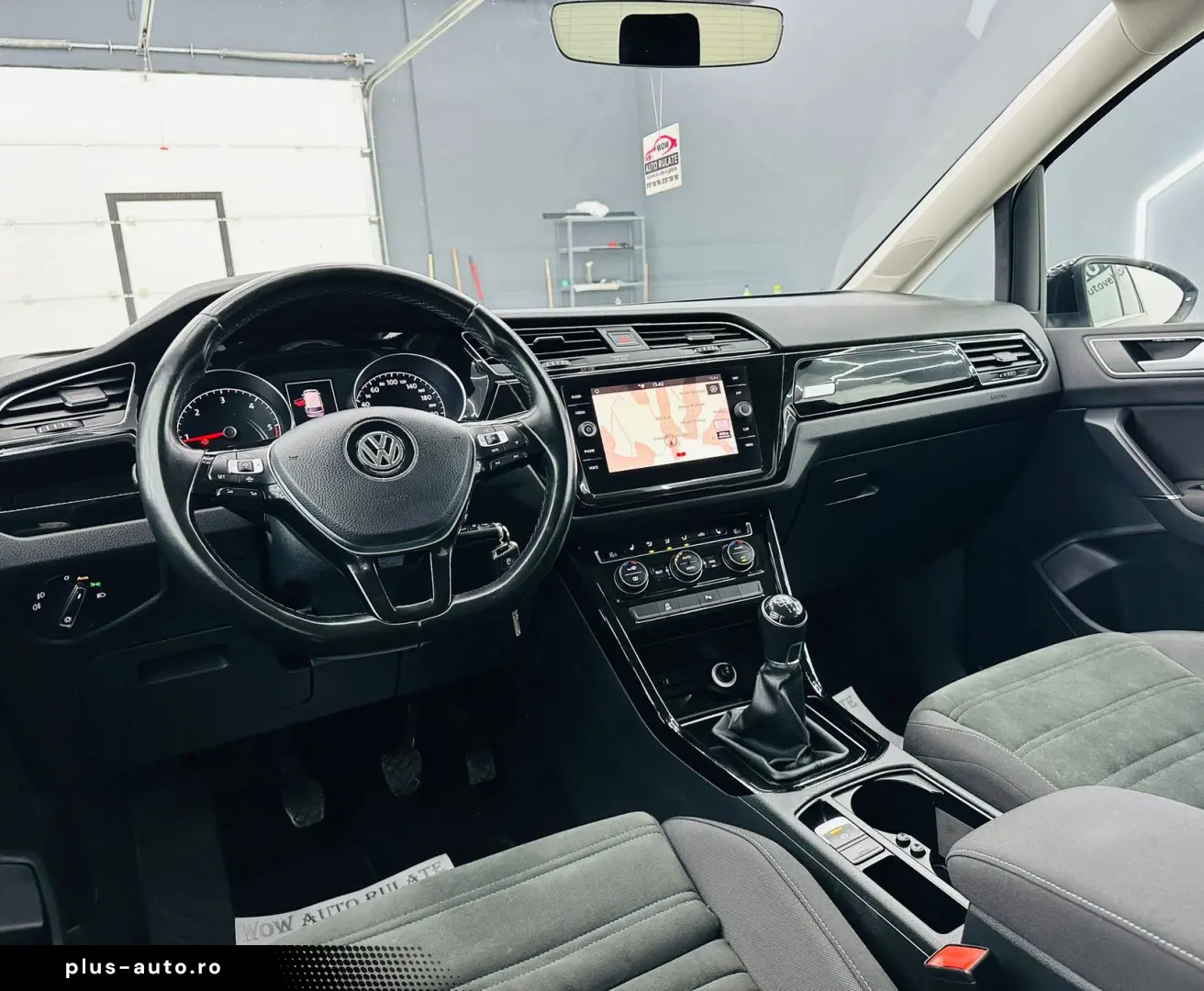 VOLKSWAGEN TOURAN 2019 1.6D E6 7 Locuri Garantie 12 Luni Rat