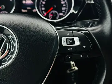 VOLKSWAGEN TOURAN 2019 1.6D E6 7 Locuri Garantie 12 Luni Rat