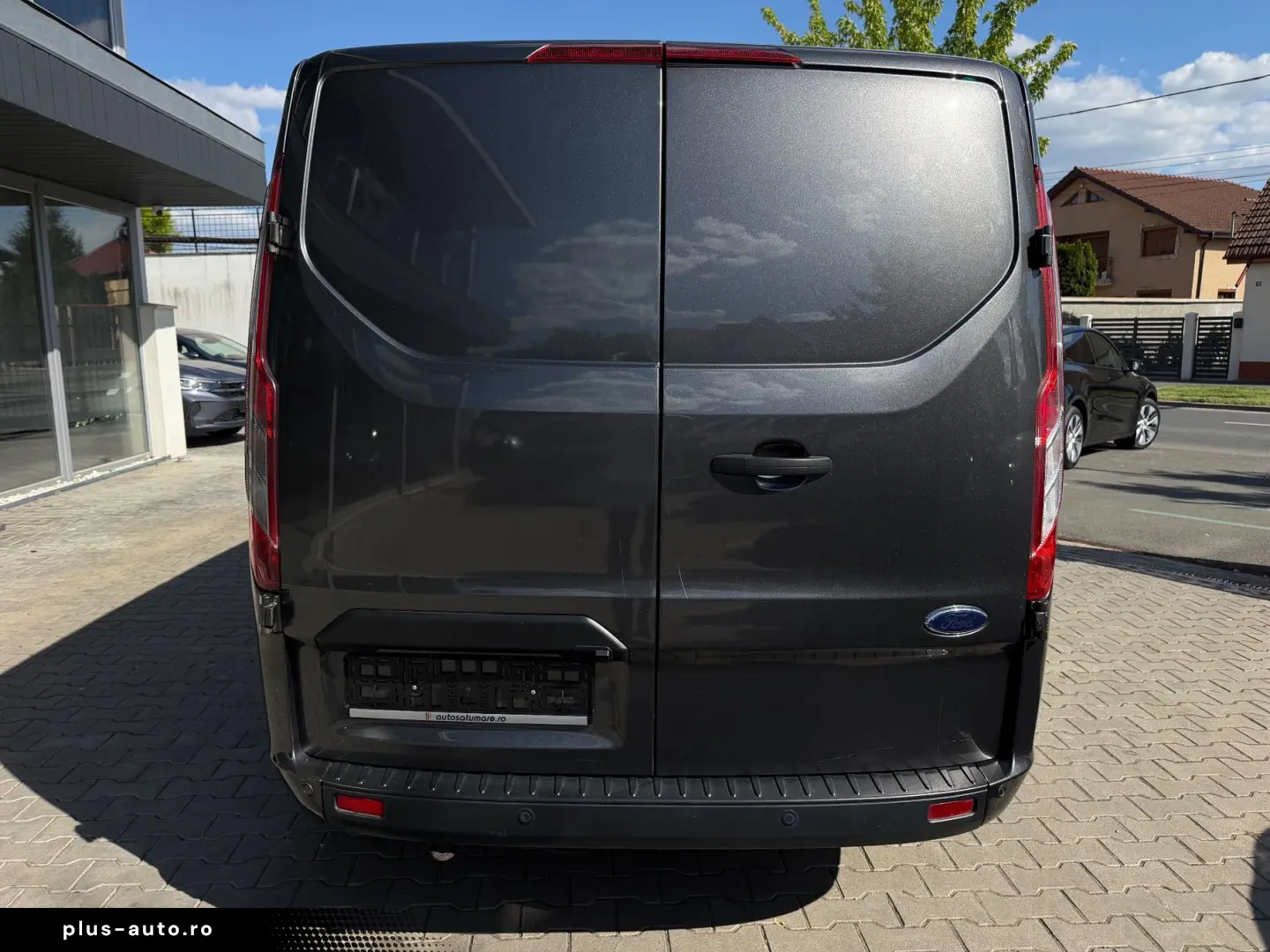 Ford Transit-Custom-