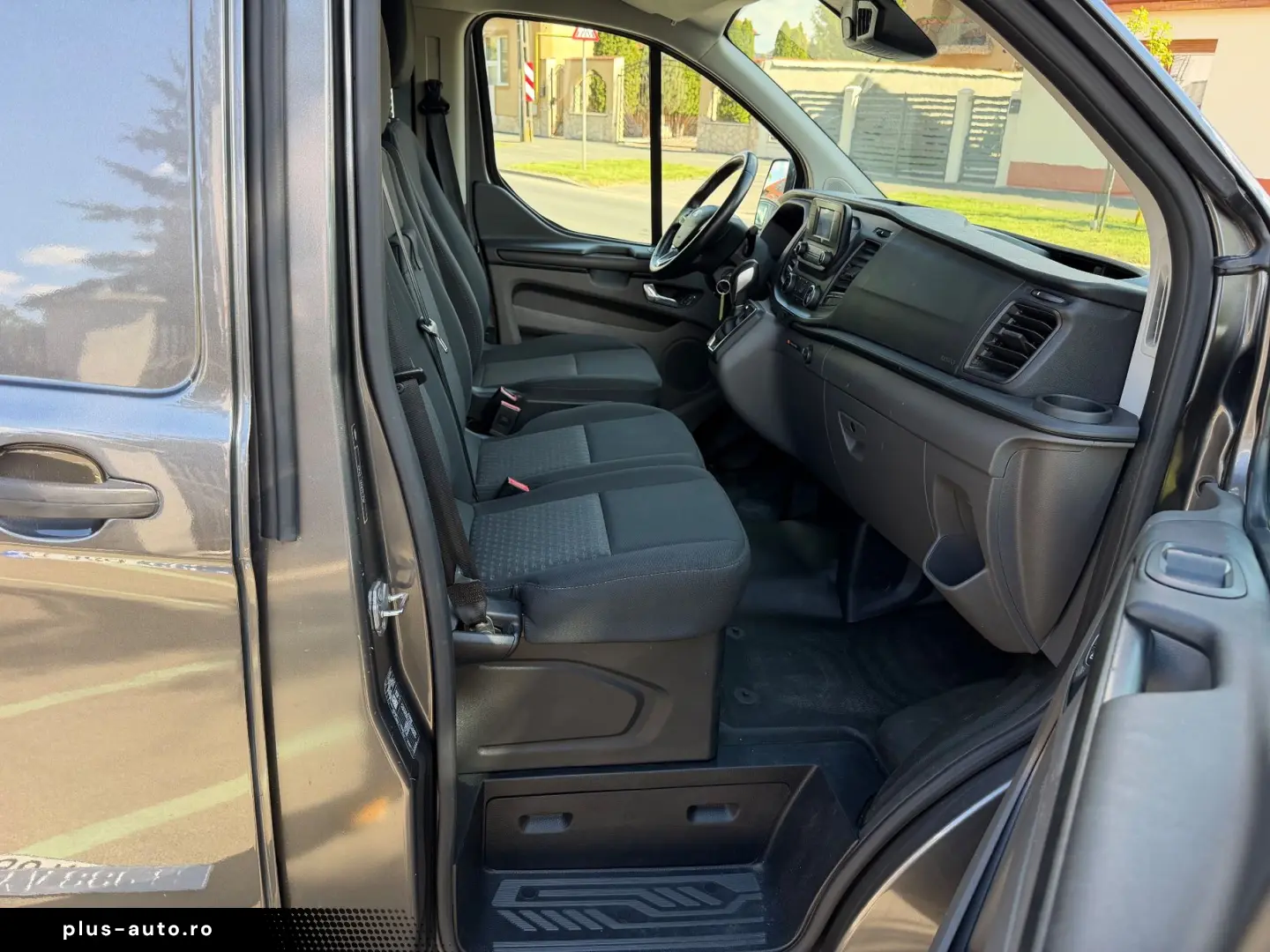 Ford Transit-Custom-