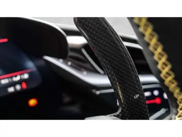 FERRARI SF90 Stradale  Fiorano Carbon LED CarPlay 1.Hd.