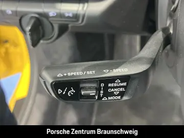 PORSCHE 992 911 Carrera 4S Cabrio HA-Lenkung Nachtsicht