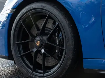 PORSCHE 992 Carrera 4 GTS Lift-VA BOSE Surround View