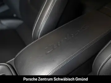 PORSCHE 992 911 Turbo S Sportabgas Sportfahrwerk PCCB